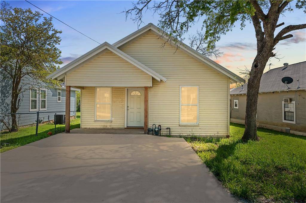 Hillsboro, TX 76645,702 E Walnut Street