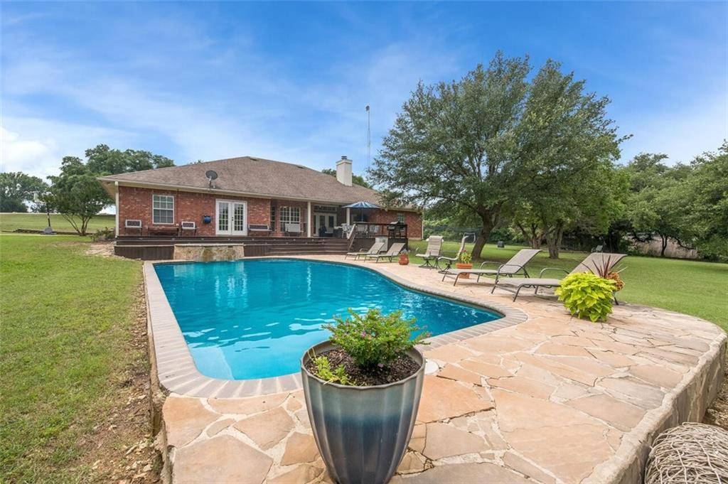 Crawford, TX 76638,3787 Cedar Rock Parkway
