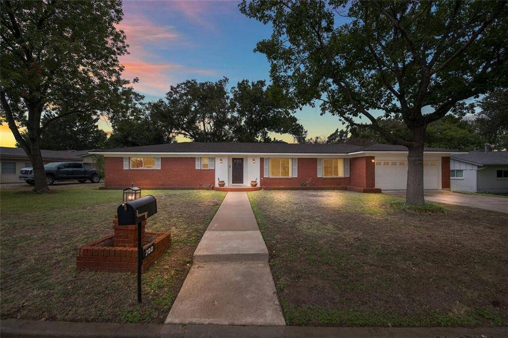 Woodway, TX 76712,700 Falcon Drive