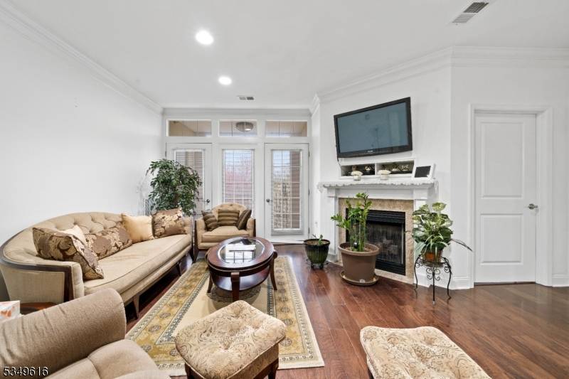 Clifton City, NJ 07013,1203 Wickham Ter #1203