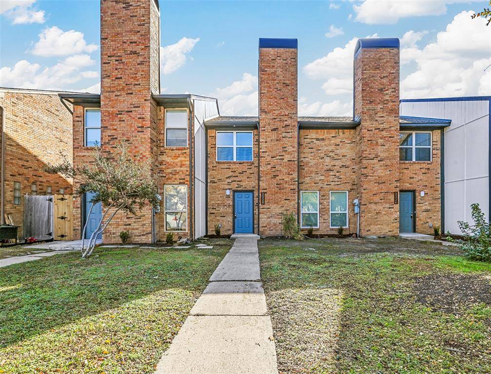 Dallas, TX 75235,2228 Colony Court