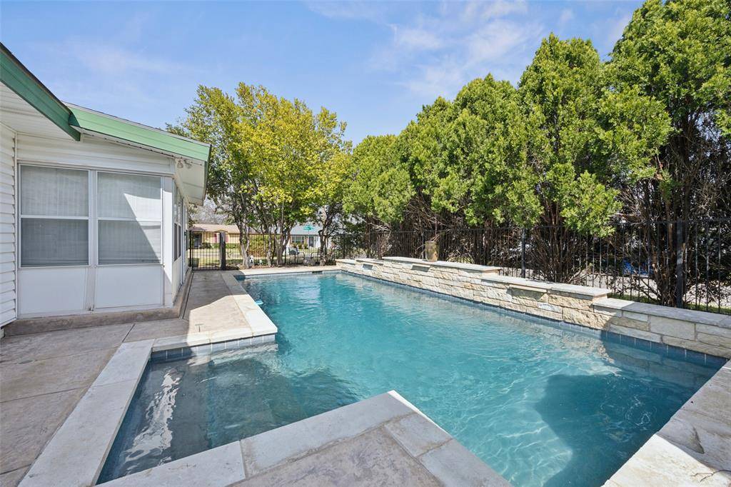 Fort Worth, TX 76133,3101 Binyon Street