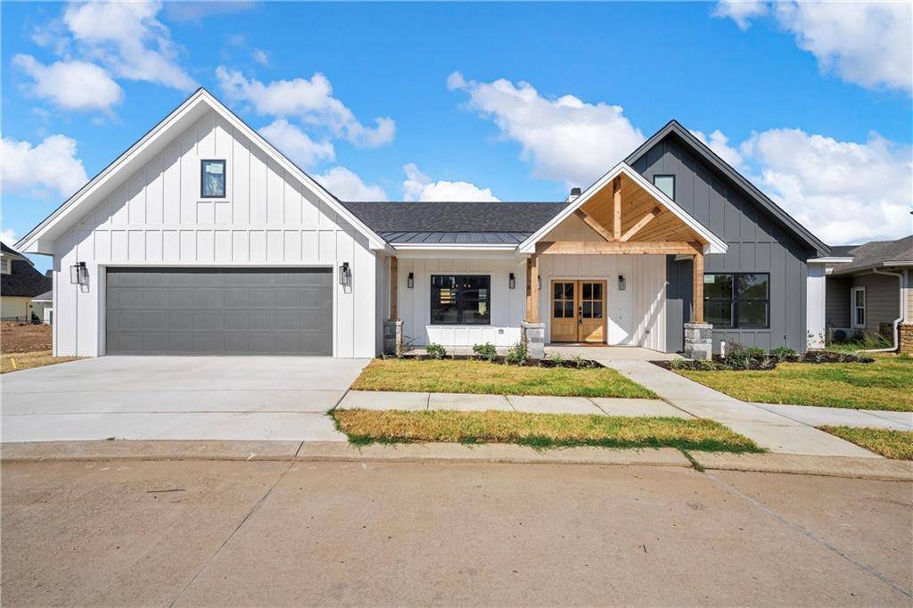 Woodway, TX 76712,414 Charleston Park Drive