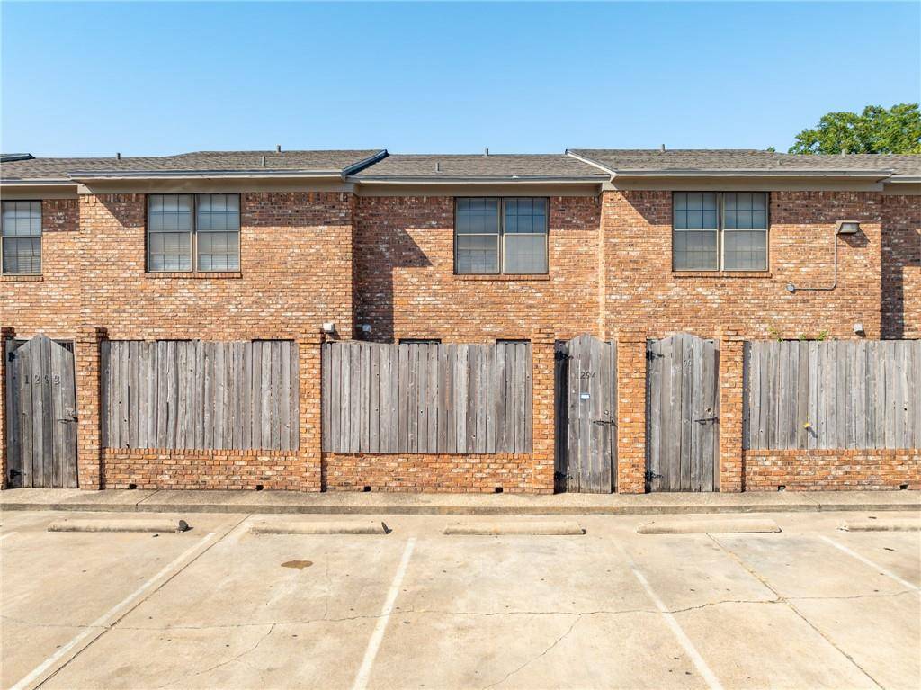 Waco, TX 76706,1294 Speight Avenue