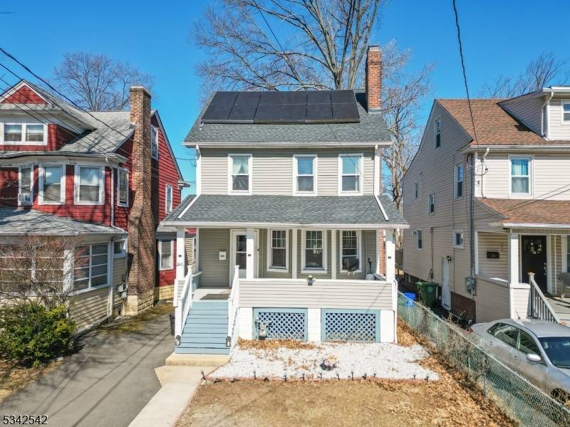 Roselle Boro, NJ 07203,246 W 3rd Ave