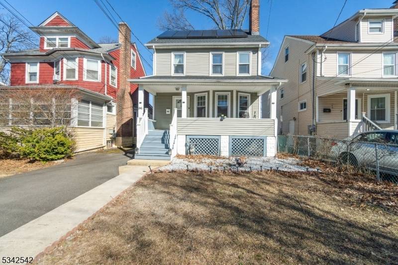 Roselle Boro, NJ 07203,246 W 3rd Ave