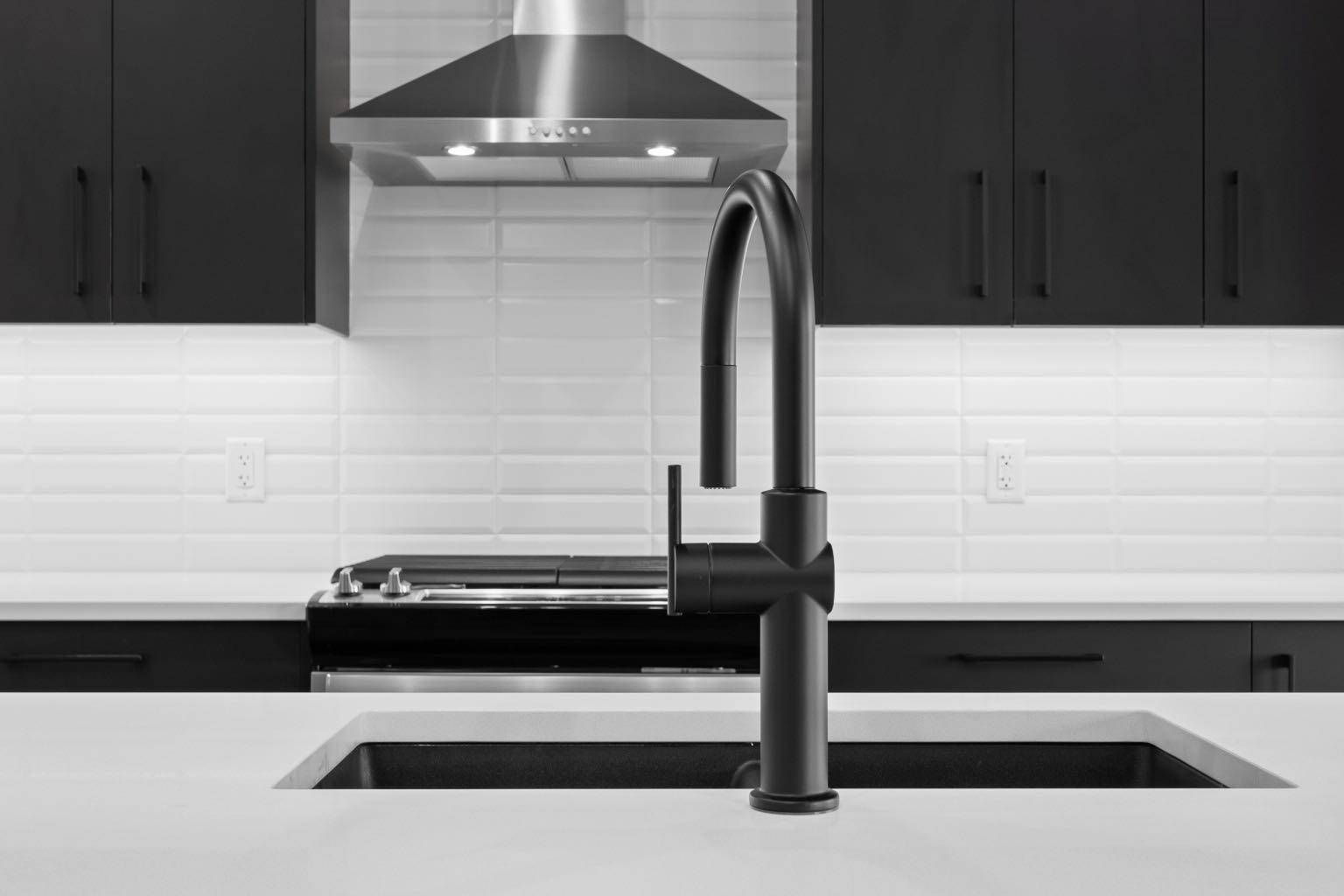 Calgary, AB T2X 4Y7,85 Walgrove PL SE