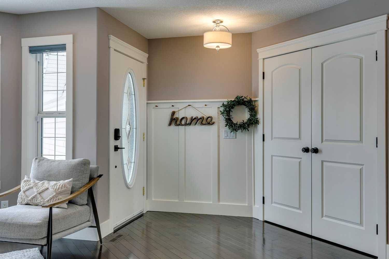 Calgary, AB T3L 2H3,200 Tuscarora HTS NW