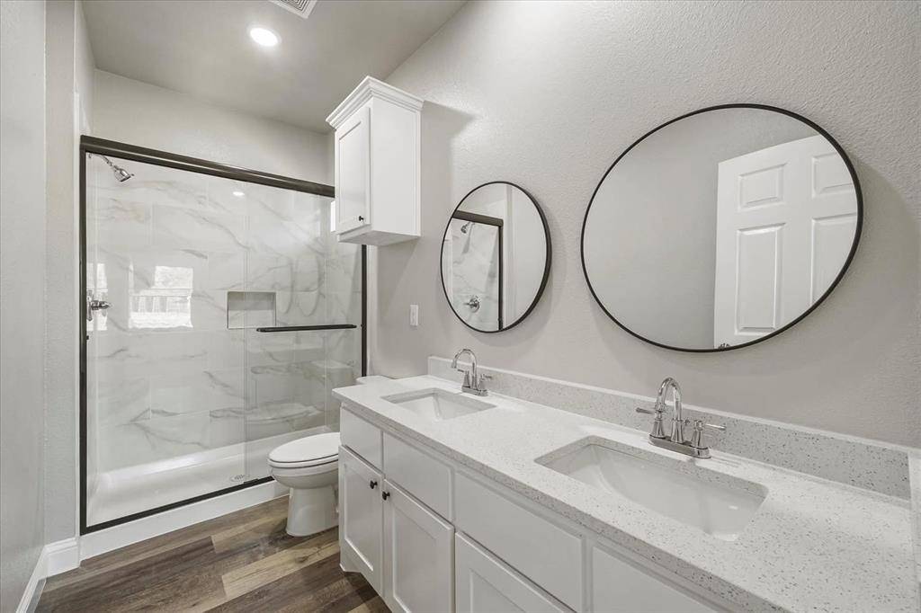 Greenville, TX 75401,809 Sayle Street