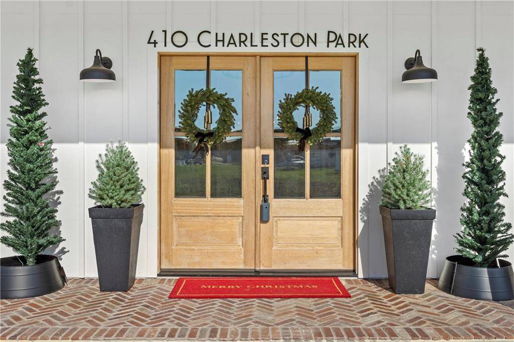 Woodway, TX 76712,410 Charleston Park Drive