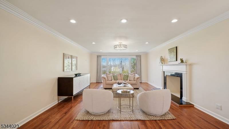 Millburn Twp., NJ 07078,39 Westview Rd