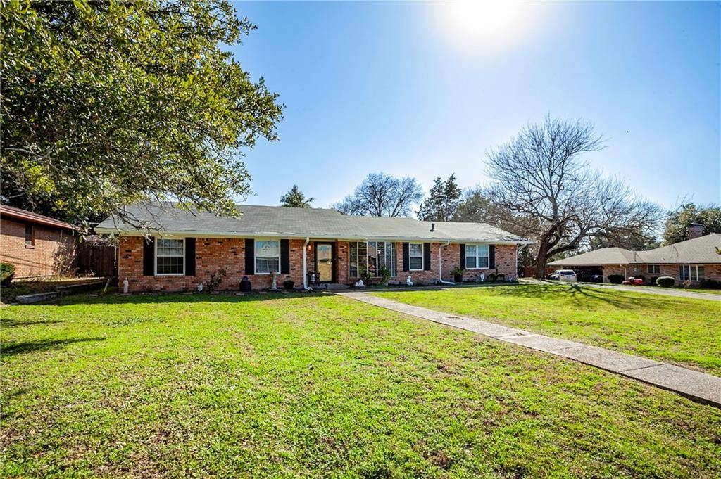 420 Sunset Drive, Marlin, TX 76661