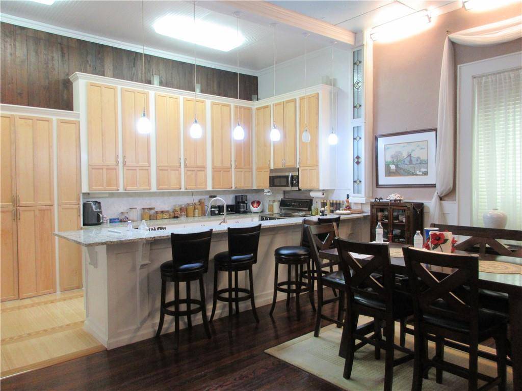 Marlin, TX 76661,201 Live Oak Street