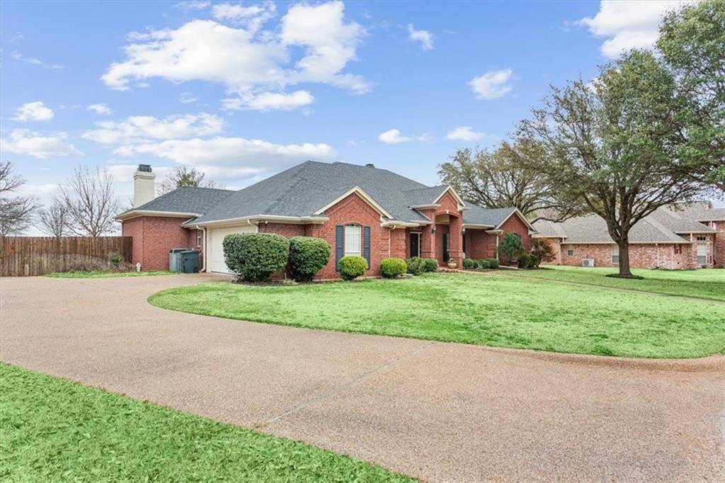 Crawford, TX 76638,122 Greentree Drive