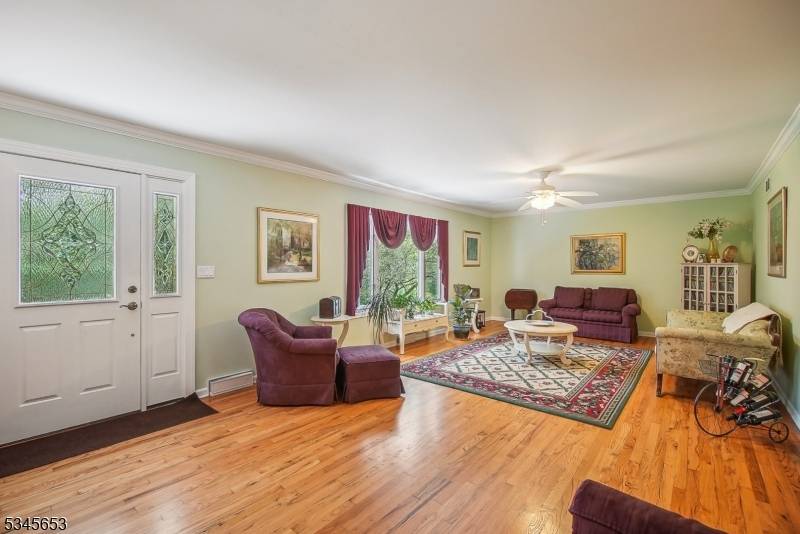 Lebanon Twp., NJ 08826,489 W Hill Rd