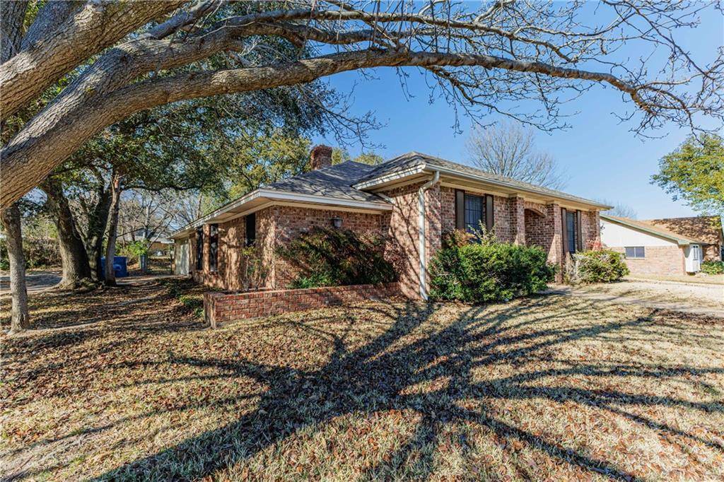 Hewitt, TX 76643,104 Virginia Drive
