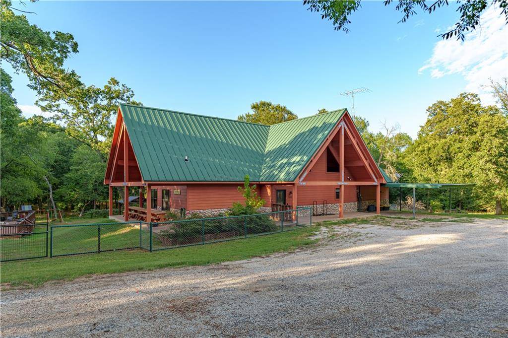 Groesbeck, TX 76642,2968 Hwy 14 Highway