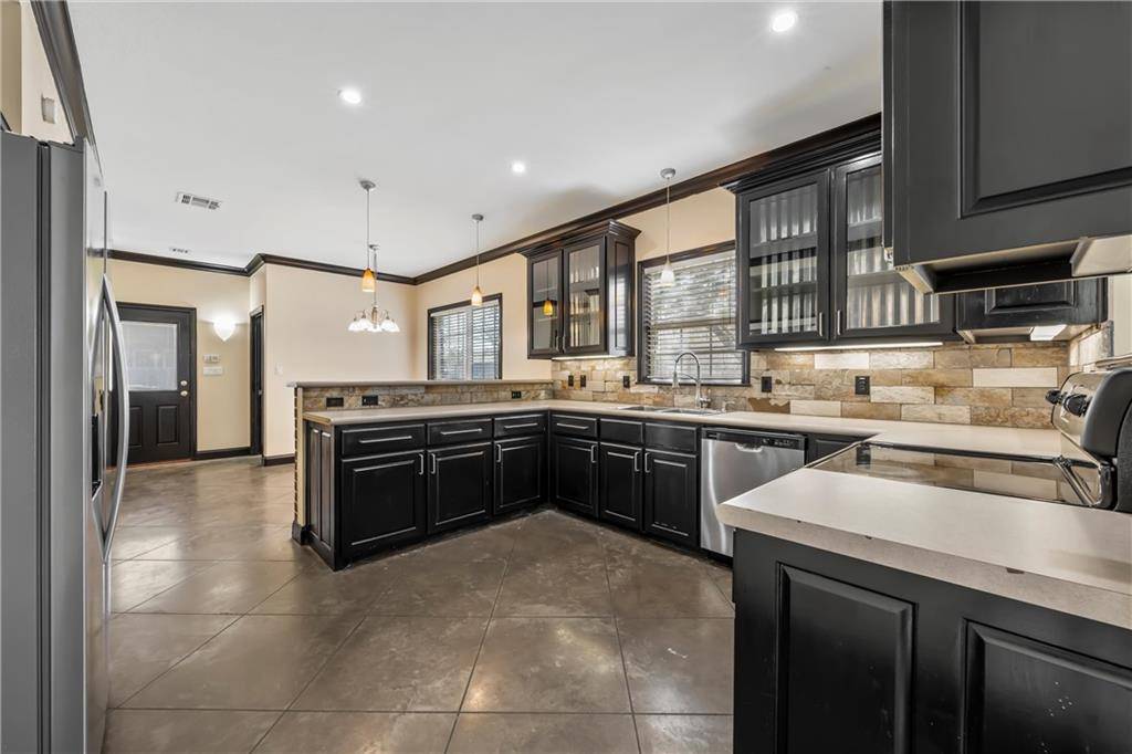 Waco, TX 76706,2124 S 4th Street