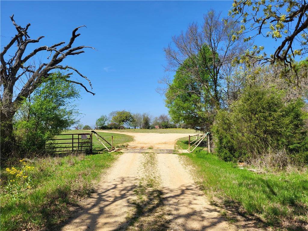 Donie, TX 75846,185.80 Ac LCR 866