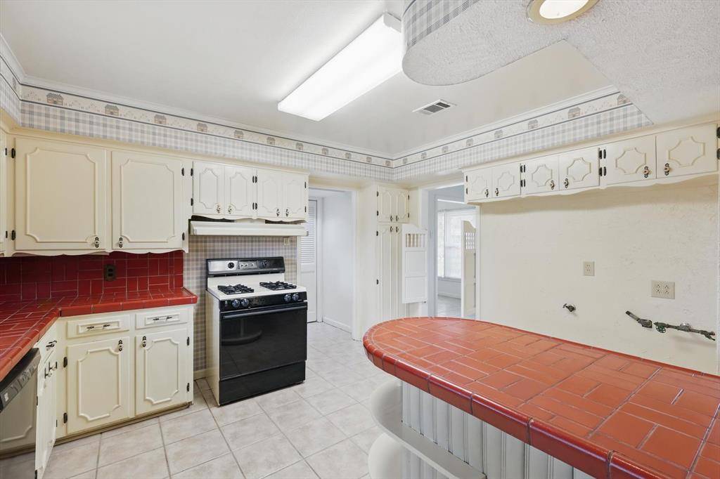 Arlington, TX 76013,1809 Bever Boulevard