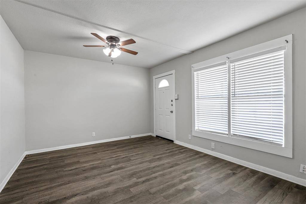 Cleburne, TX 76031,122 Ramsey Avenue #122
