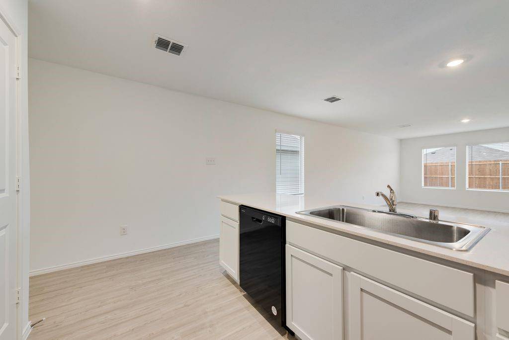 Crandall, TX 75114,4564 Riverbank Road