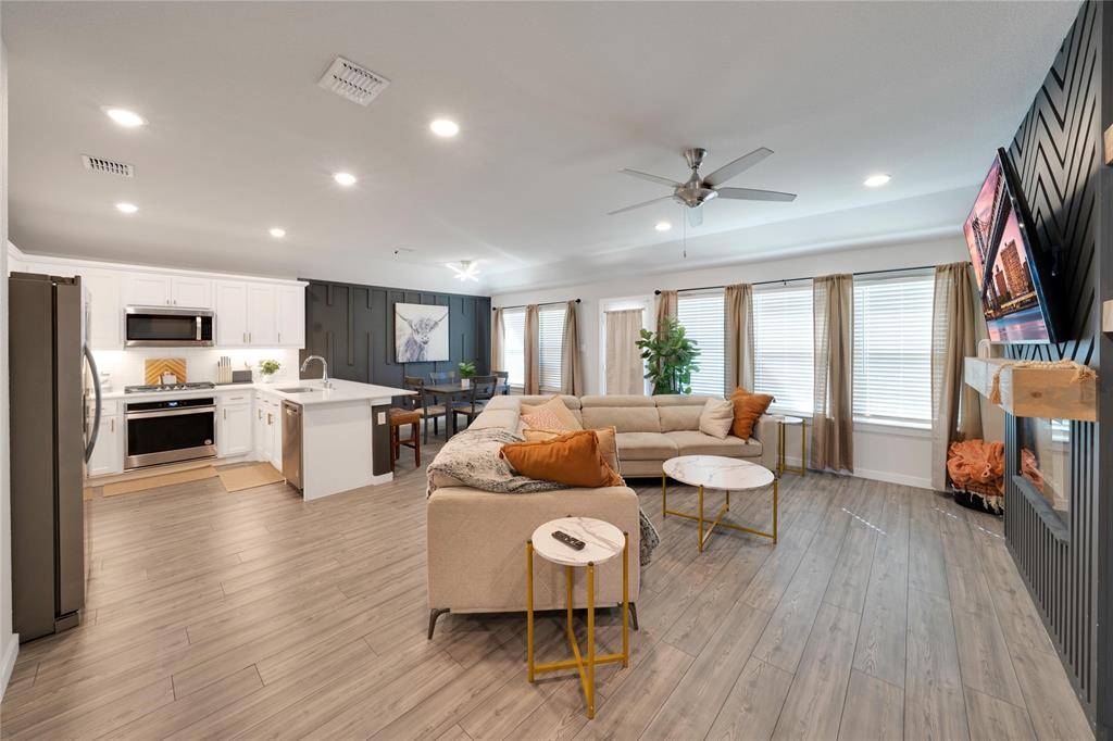 Fort Worth, TX 76179,2513 Shakopee Street
