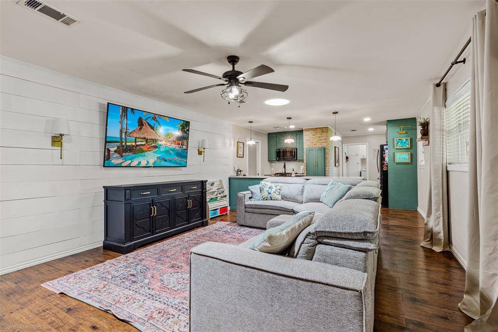 North Richland Hills, TX 76180,4916 Reynolds Road