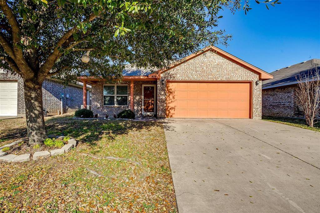 Burleson, TX 76028,414 Tinker Trail
