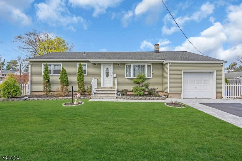Piscataway Twp., NJ 08854,212 Howe Pl