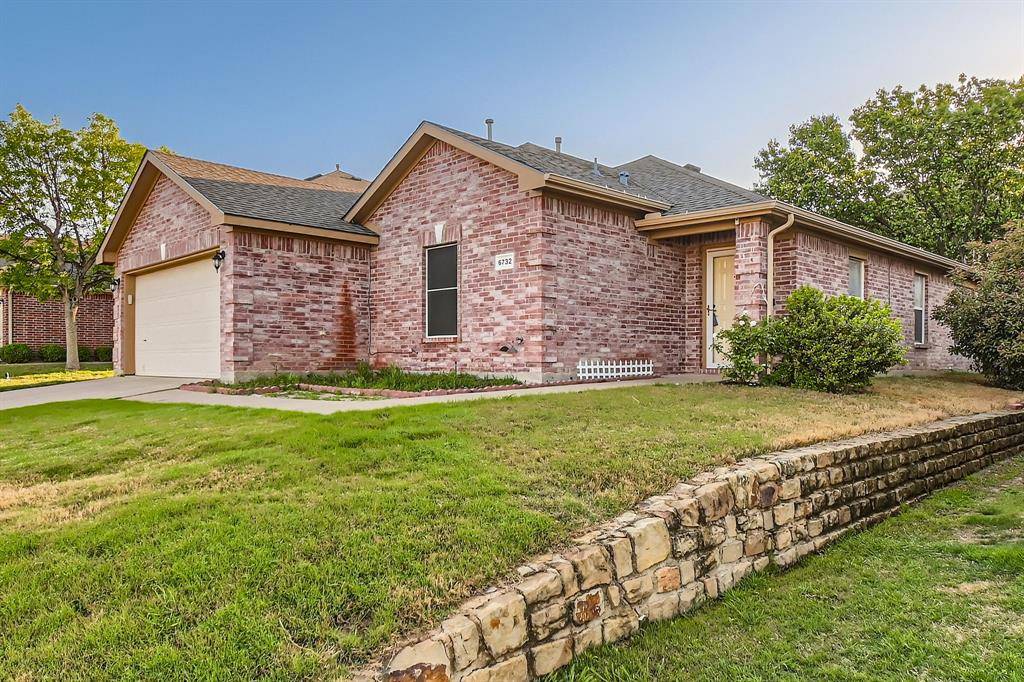 Watauga, TX 76137,6732 Red Rock Trail