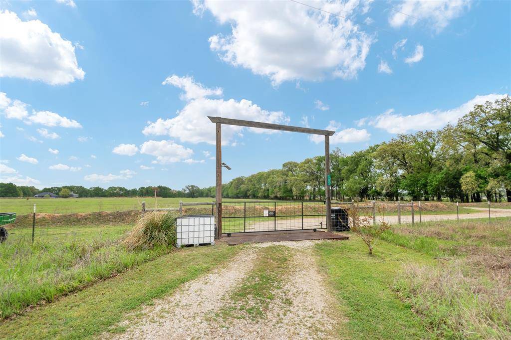 Kemp, TX 75143,17821 County Road 4069