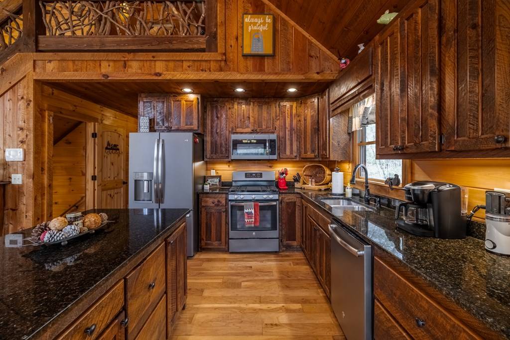 Morganton, GA 30560,398 Dancing Trees Trail