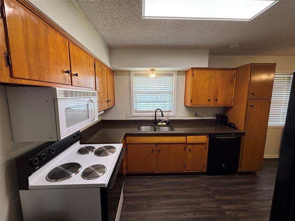 Fort Worth, TX 76116,8275 Bangor Drive