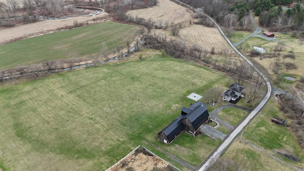 Troy, PA 16947,211 HANKS RD