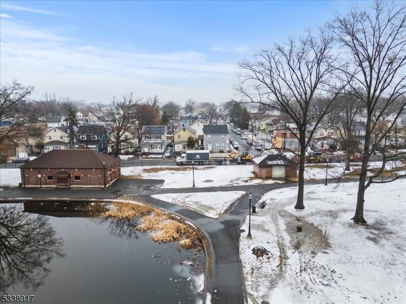 Irvington Twp., NJ 07111,69 May St