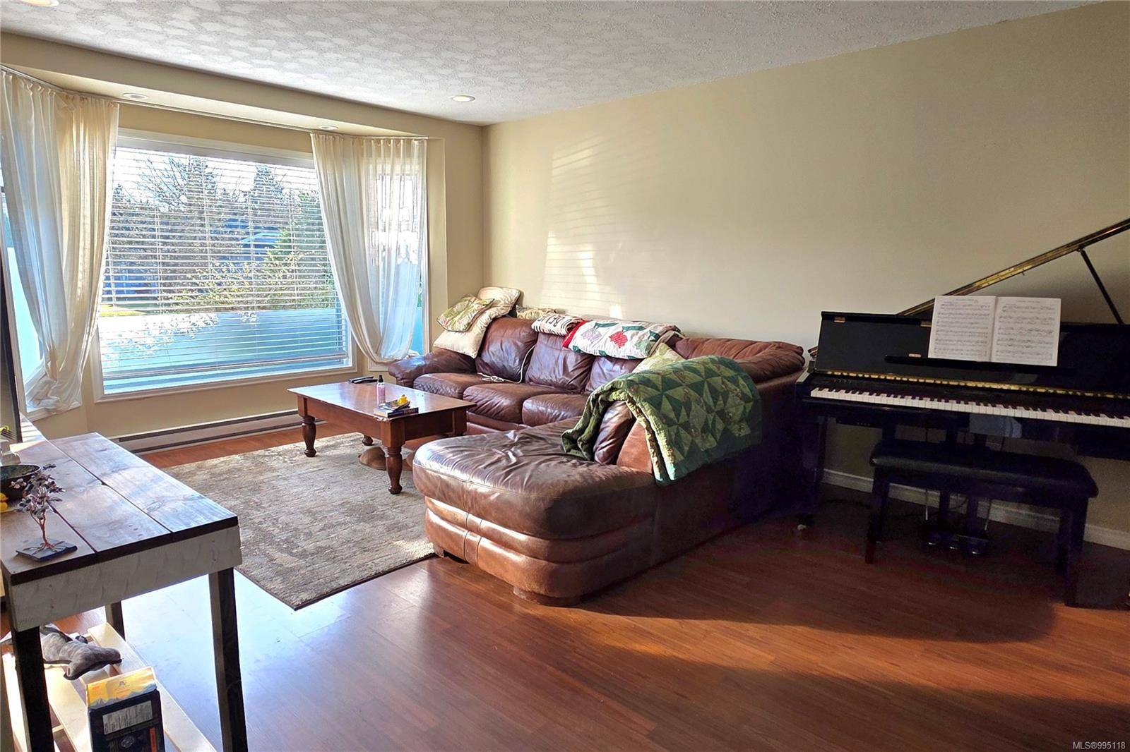 Campbell River, BC V9W 7G9,555 Jasmine Cres