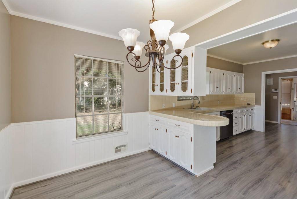 Bowie, TX 76230,501 Walnut Street