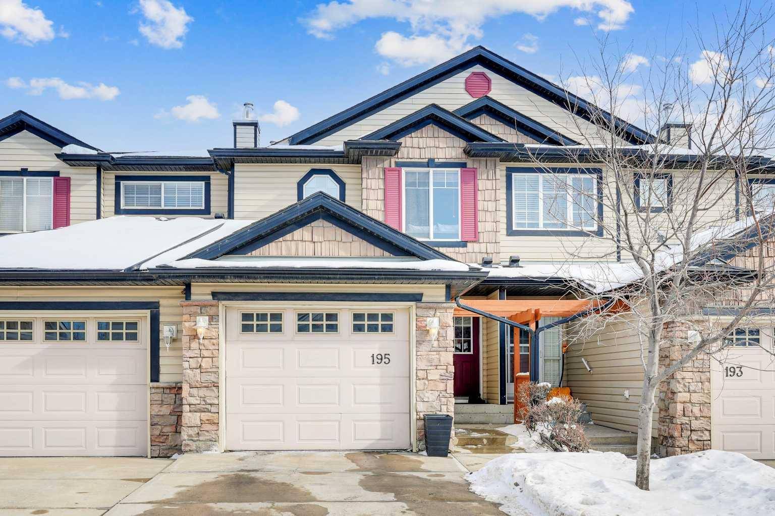 Calgary, AB T3G5W8,195 Royal Birch MT NW