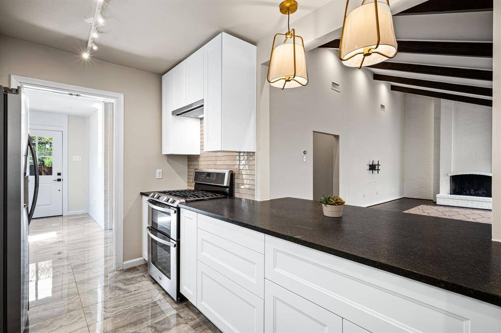 Dallas, TX 75230,10654 Sandpiper Lane