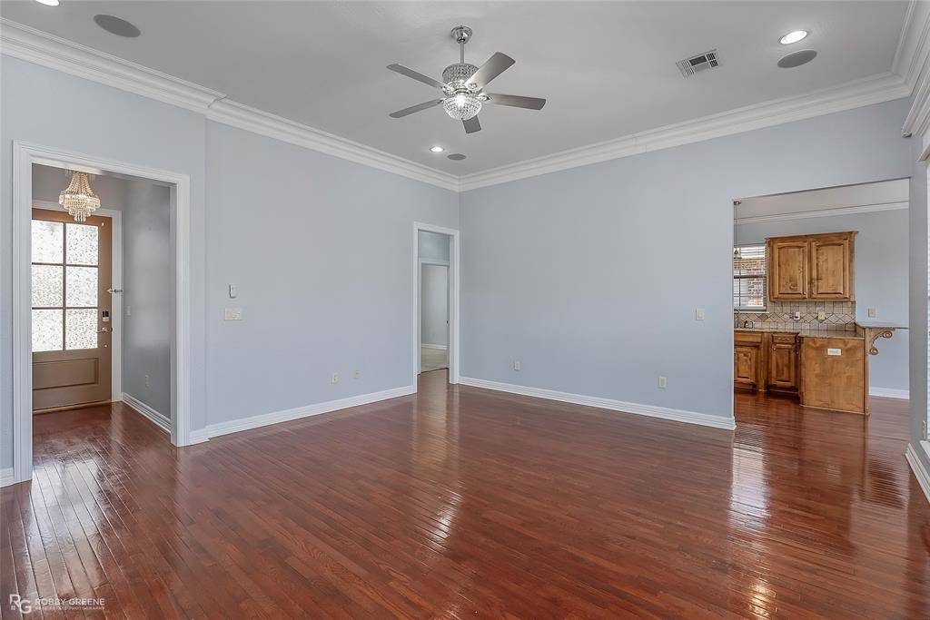 Bossier City, LA 71111,105 Devereaux Drive