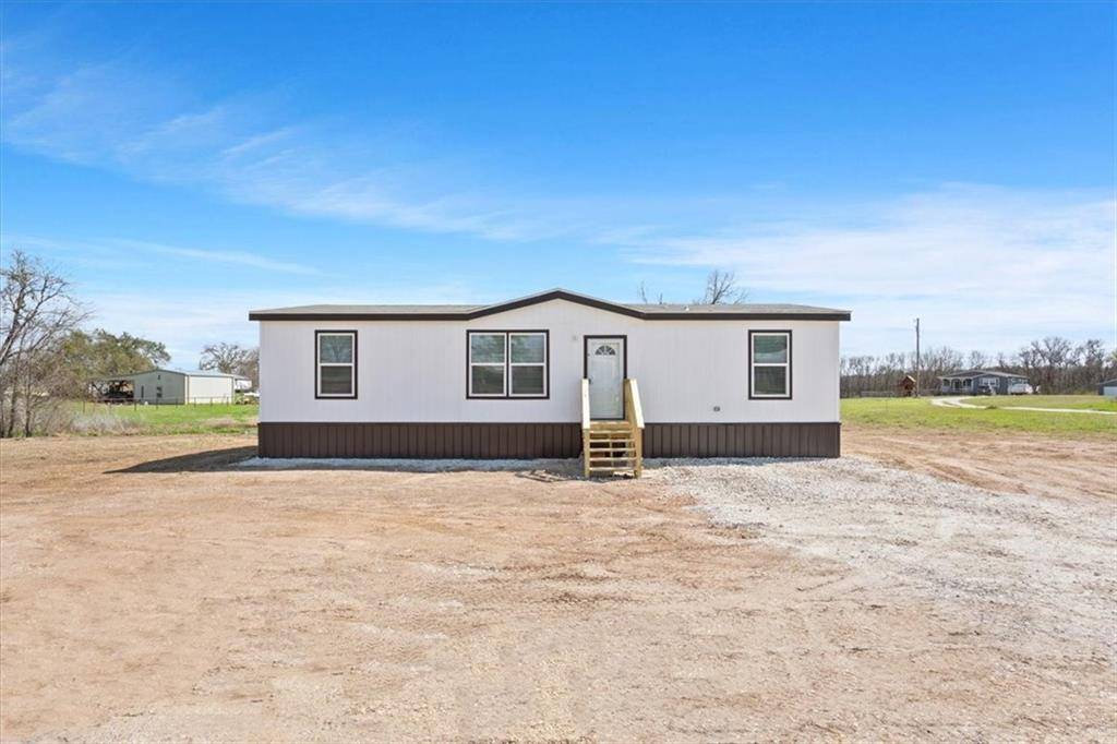 Groesbeck, TX 76642,610 Bradley Street