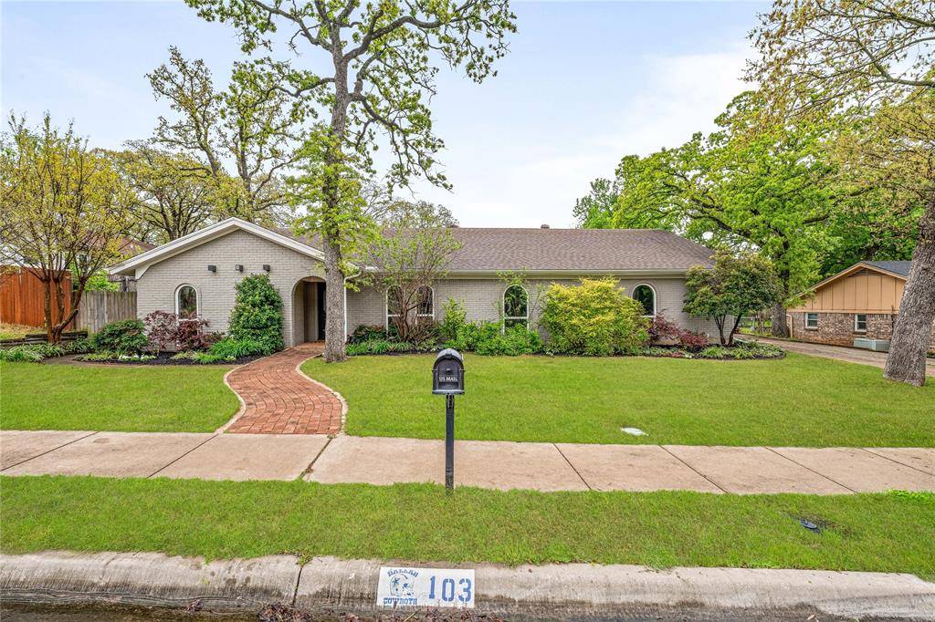 Euless, TX 76039,103 W Ash