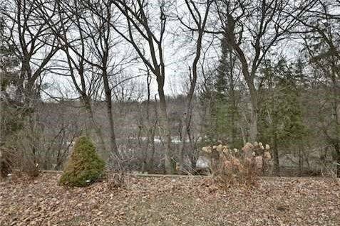 Toronto C15, ON M2H 1G3,18 Bruce Farm DR
