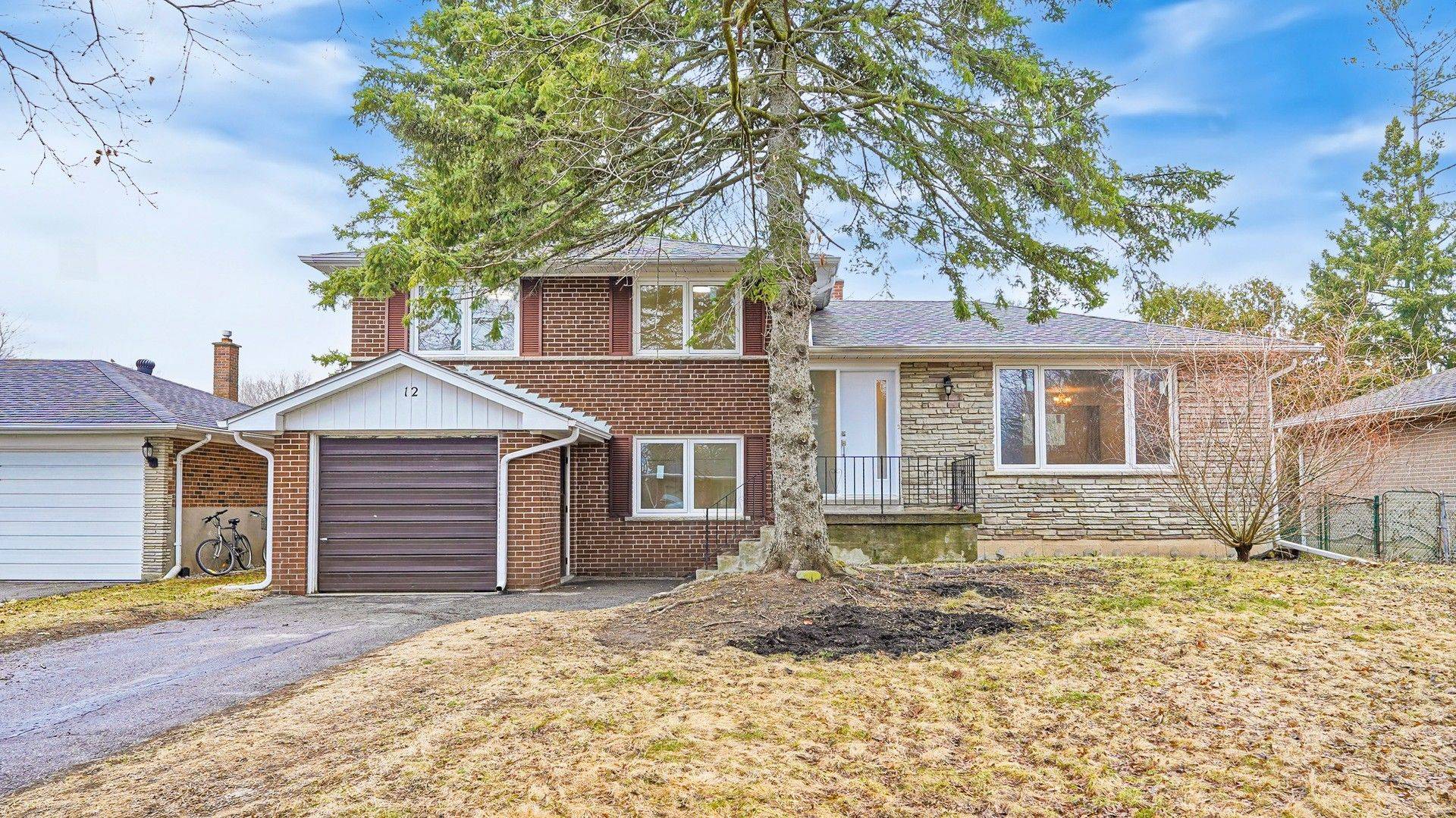 Markham, ON L3P 1H5,12 Lakevista AVE