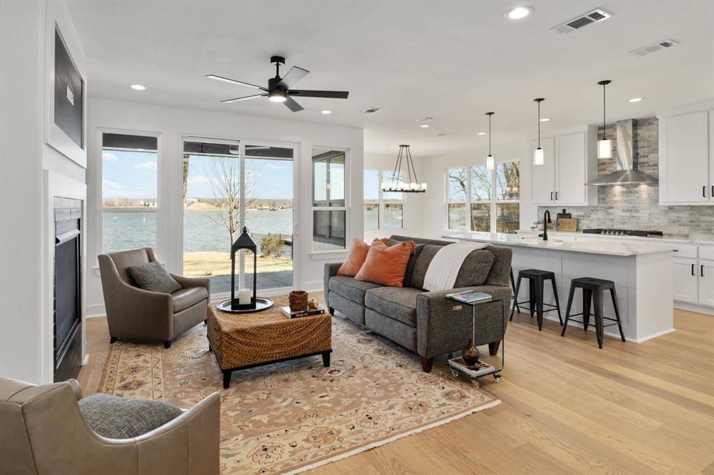 Eustace, TX 75124,13590 Park Harbor Drive