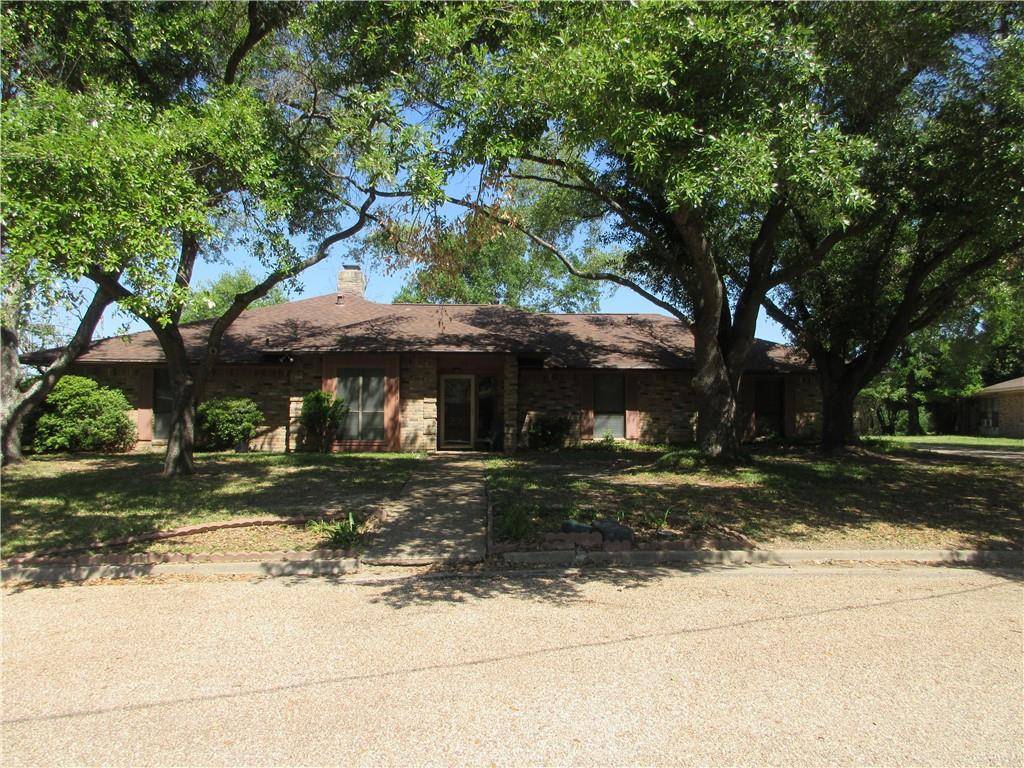 Marlin, TX 76661,213 Country Club Drive