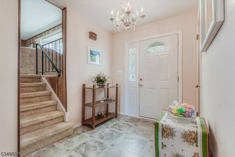 Vernon Twp., NJ 07461,7 Ekes Ct