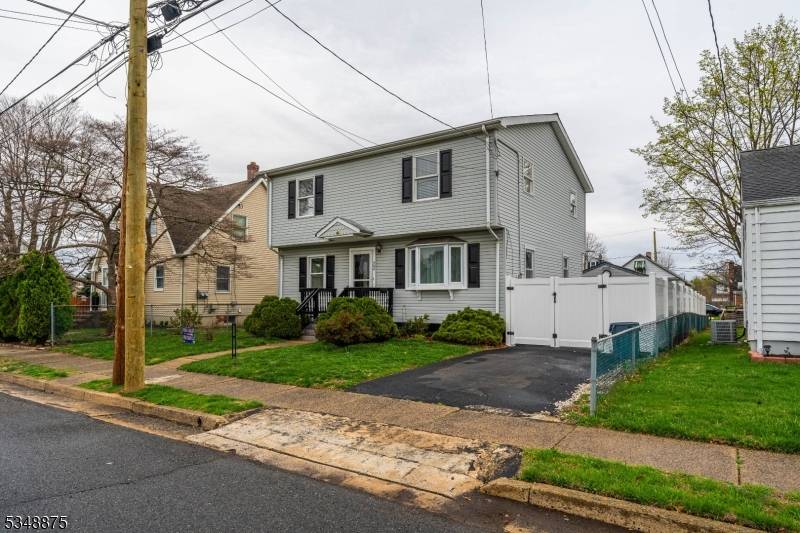 Manville Boro, NJ 08835,22 N 8th Ave