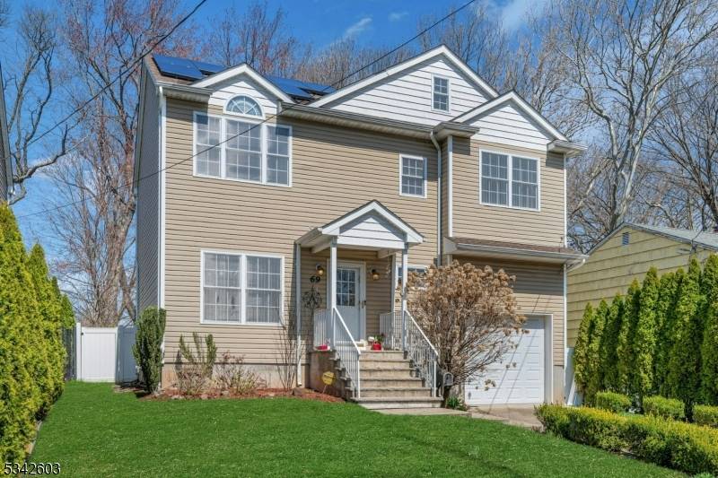 Bloomfield Twp., NJ 07003,69 Bessida St